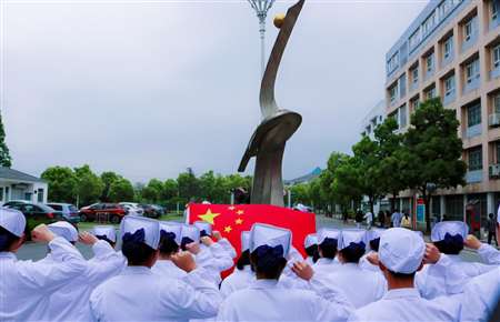 安徽紅十字會(huì)衛(wèi)生學(xué)校2019年報(bào)名條件、招生要求、招生對(duì)象