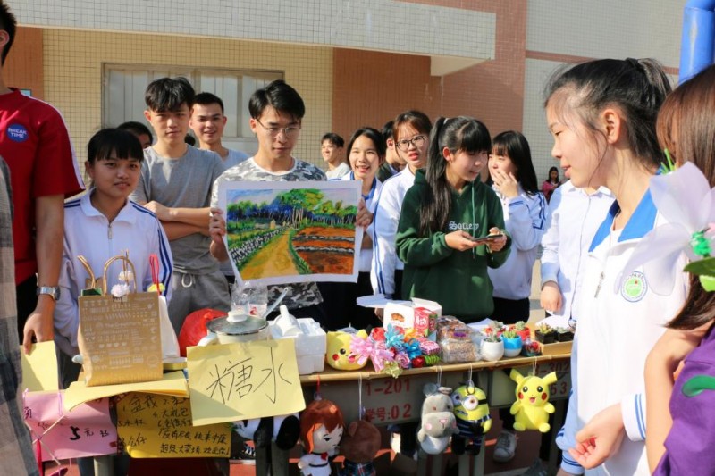 廣東省江門中醫(yī)藥學(xué)校2019年報名條件、招生要求、招生對象