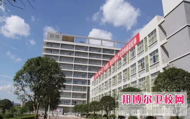 四川2023年初中生可以上什么護理學(xué)校