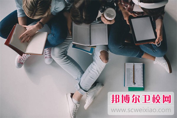 邢臺英才醫(yī)學中等專業(yè)學?？谇会t(yī)學專業(yè)介紹